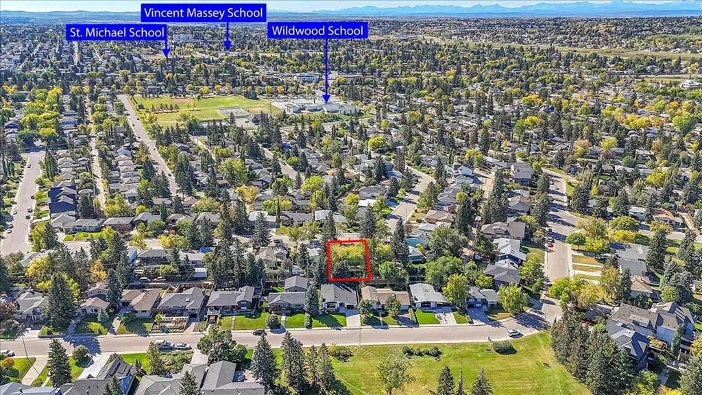 74 Walnut Drive SW