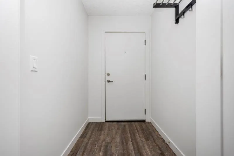 730 5 Street NE, #101