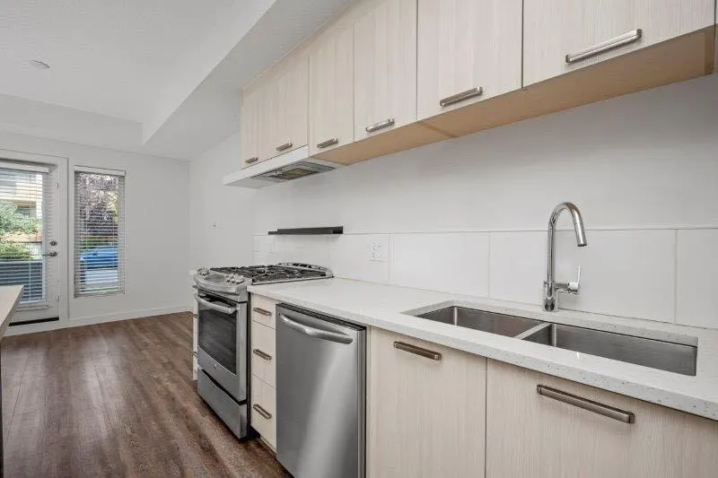 730 5 Street NE, #101