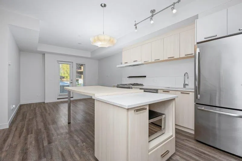 730 5 Street NE, #101