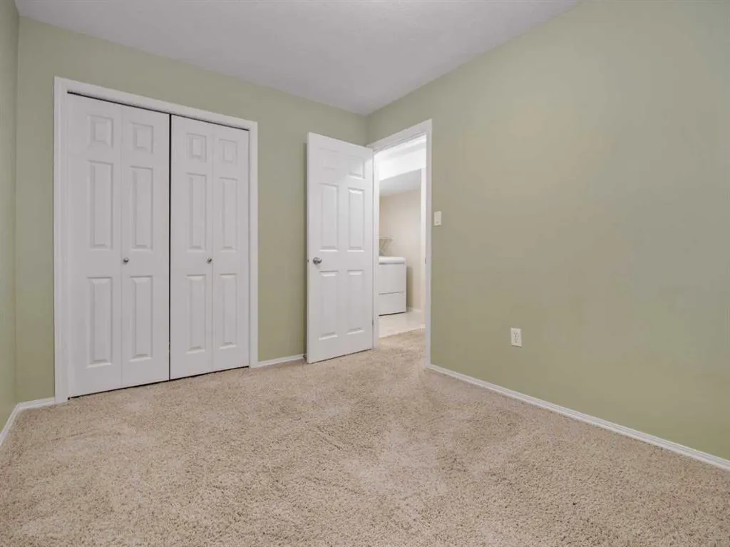 277 Couleesprings Terrace S