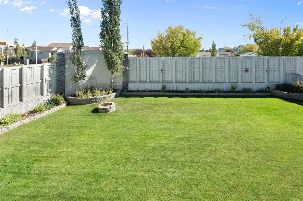 59 Panorama Hills Road NW