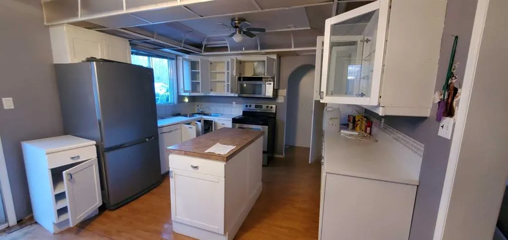53 Street, #5011
