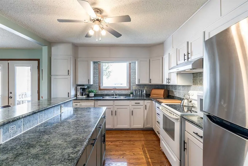 3 Ross Heights Green SE