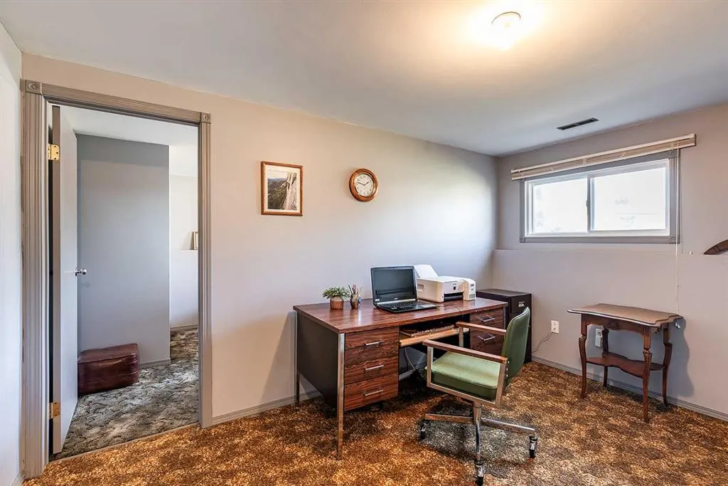3 Ross Heights Green SE