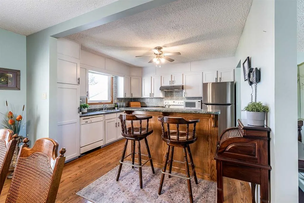3 Ross Heights Green SE
