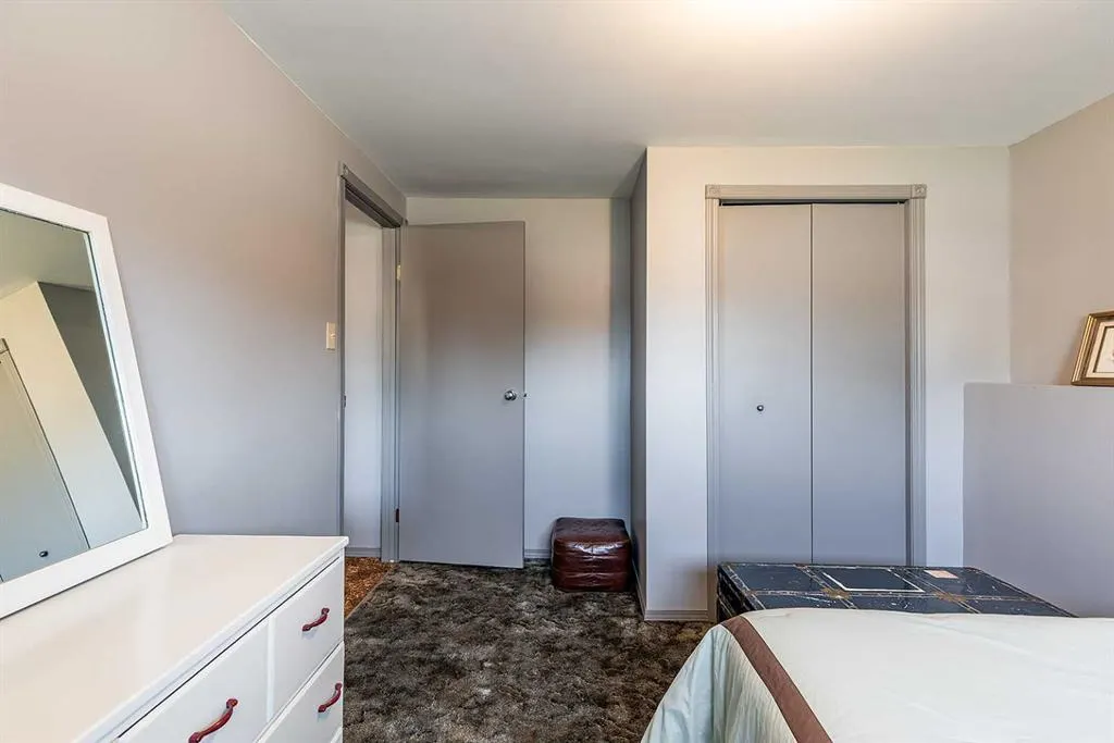 3 Ross Heights Green SE