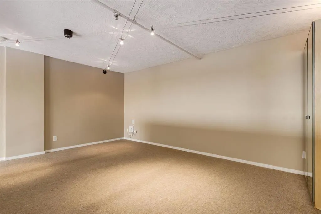 535 8 Avenue SE, #513