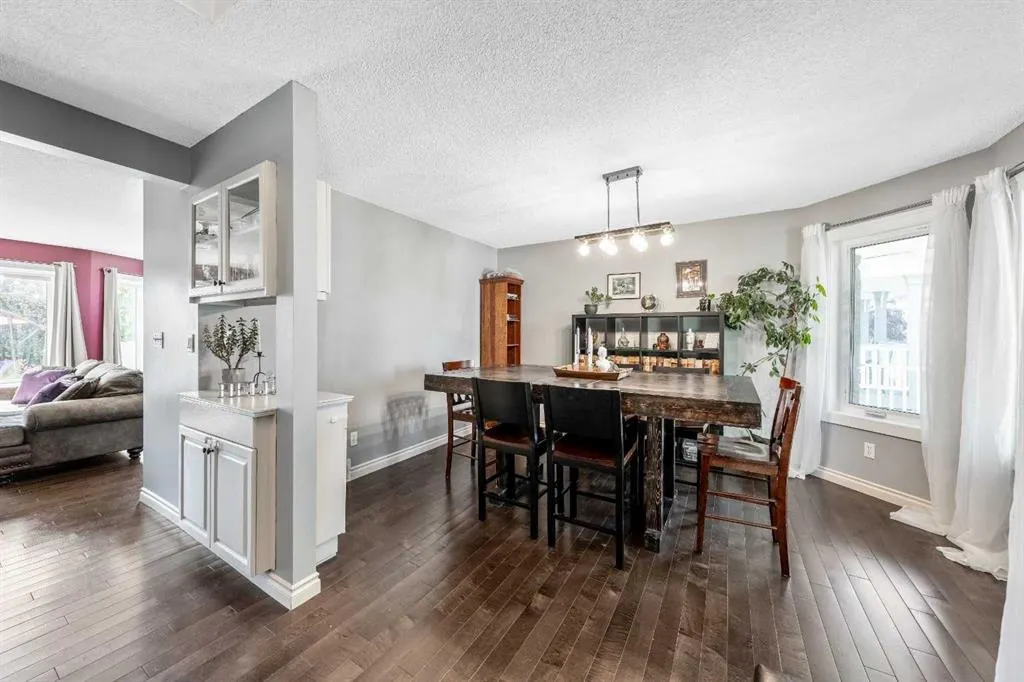 135 Westridge Close