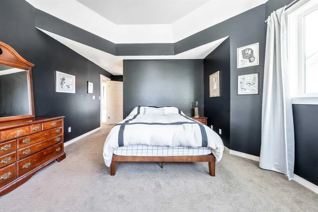 135 Westridge Close