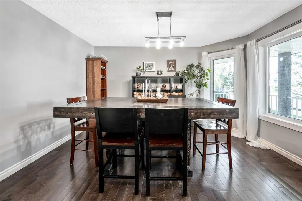 135 Westridge Close