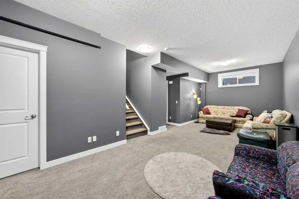168 Cranford Drive SE