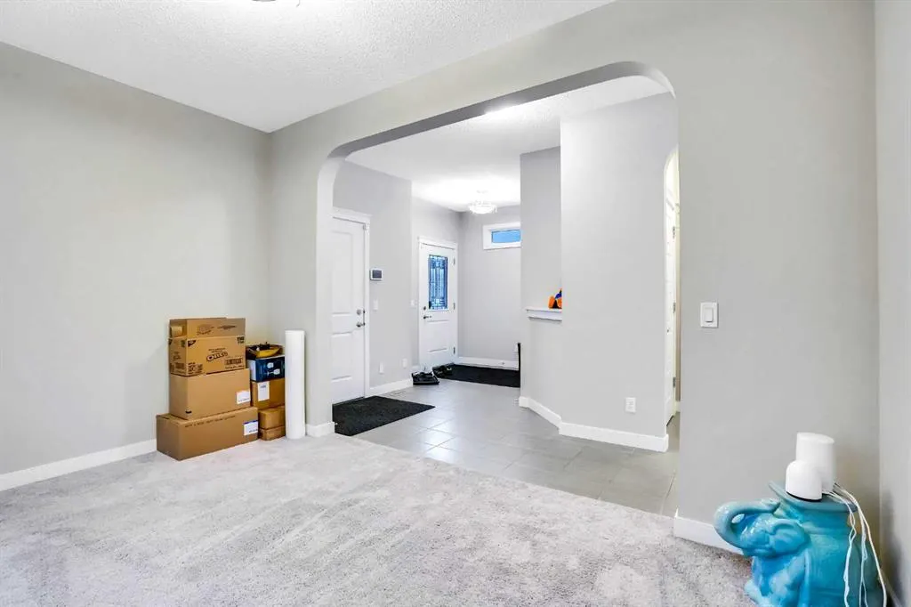 39 Redstone Road NE