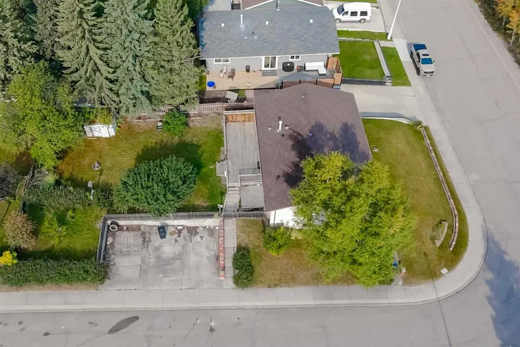 186 Hansen Drive