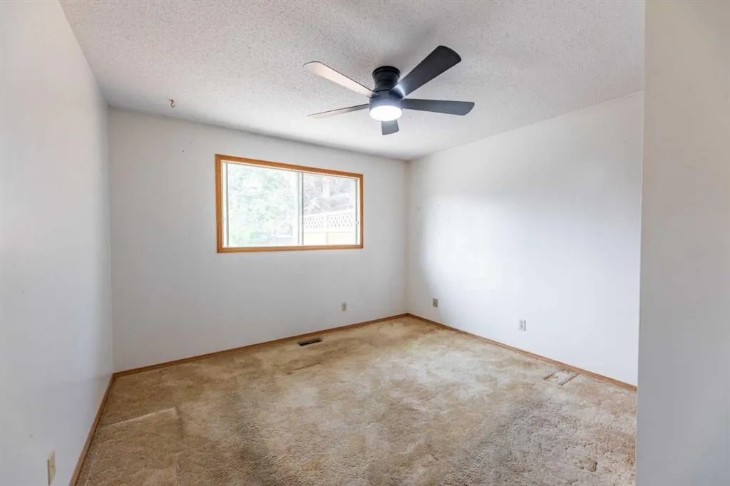186 Hansen Drive