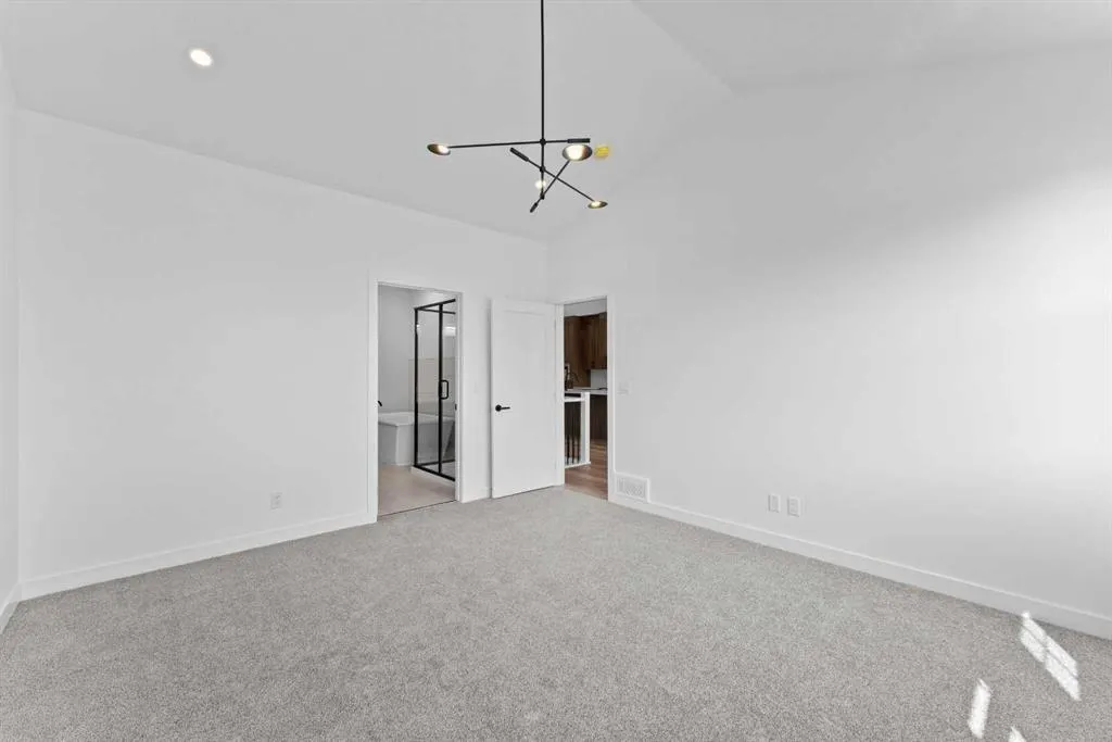 15 Coopersfield Link SW, #1800