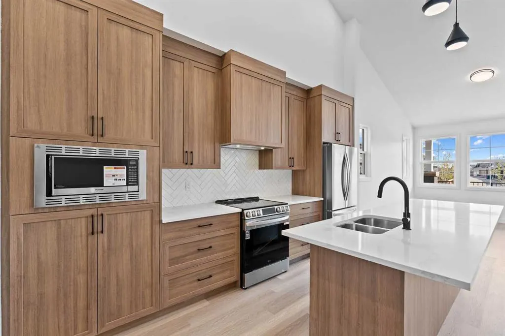 15 Coopersfield Link SW, #1800