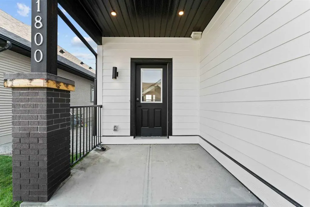 15 Coopersfield Link SW, #1800