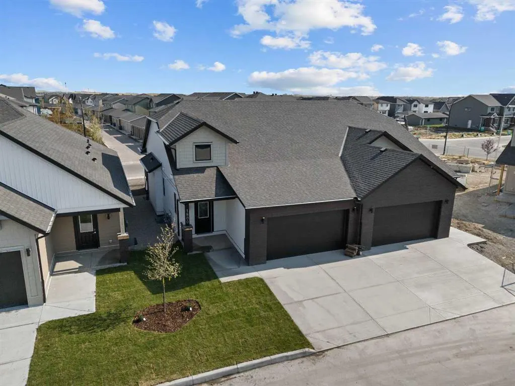 15 Coopersfield Link SW, #1800