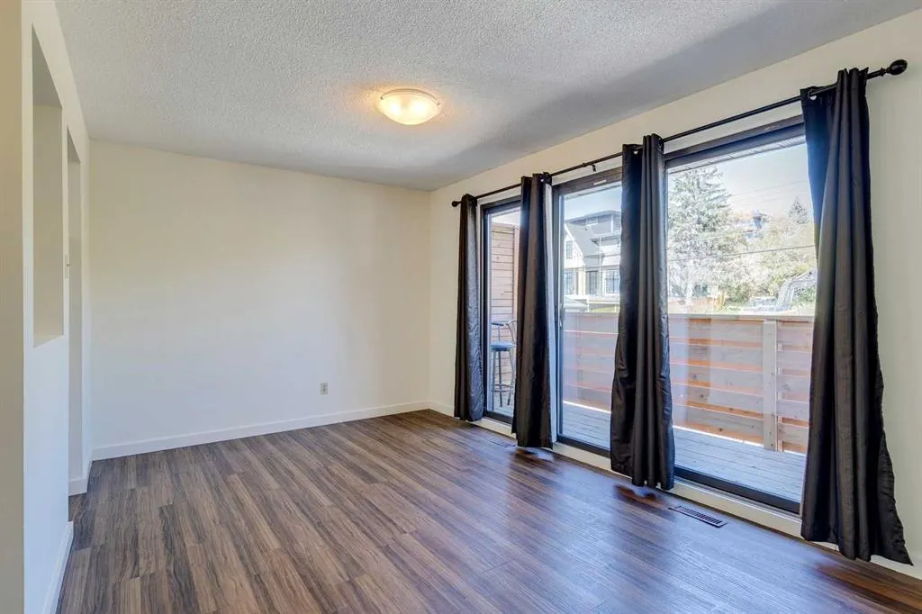 2220 7 Avenue NW, #4
