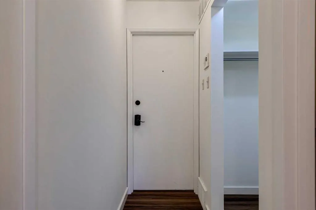 2220 7 Avenue NW, #4