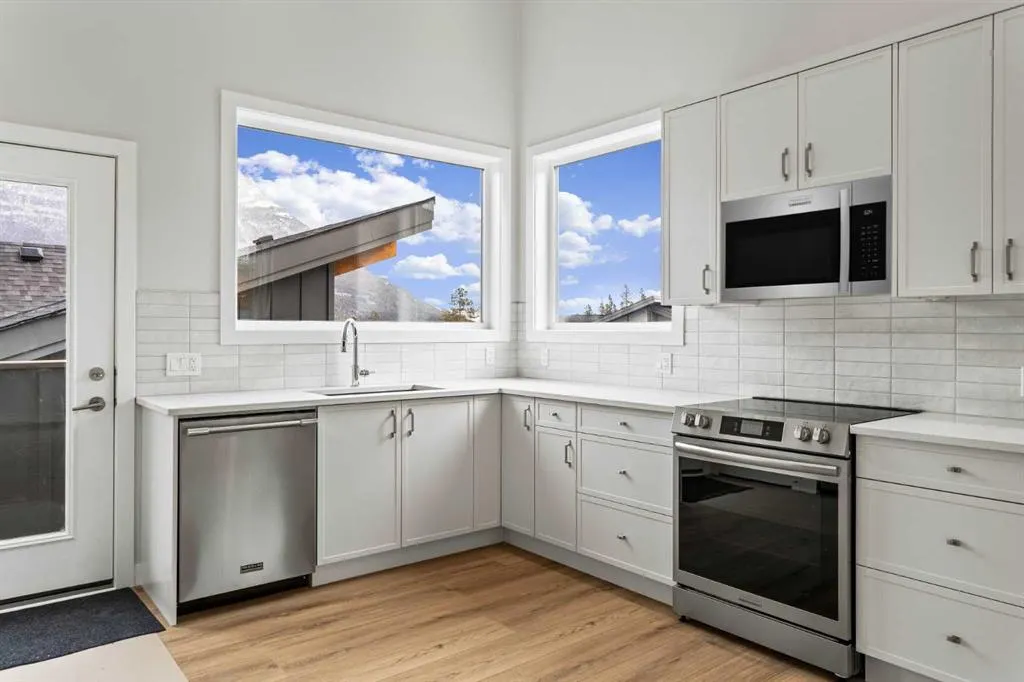 209 Stewart Creek Rise, #203J