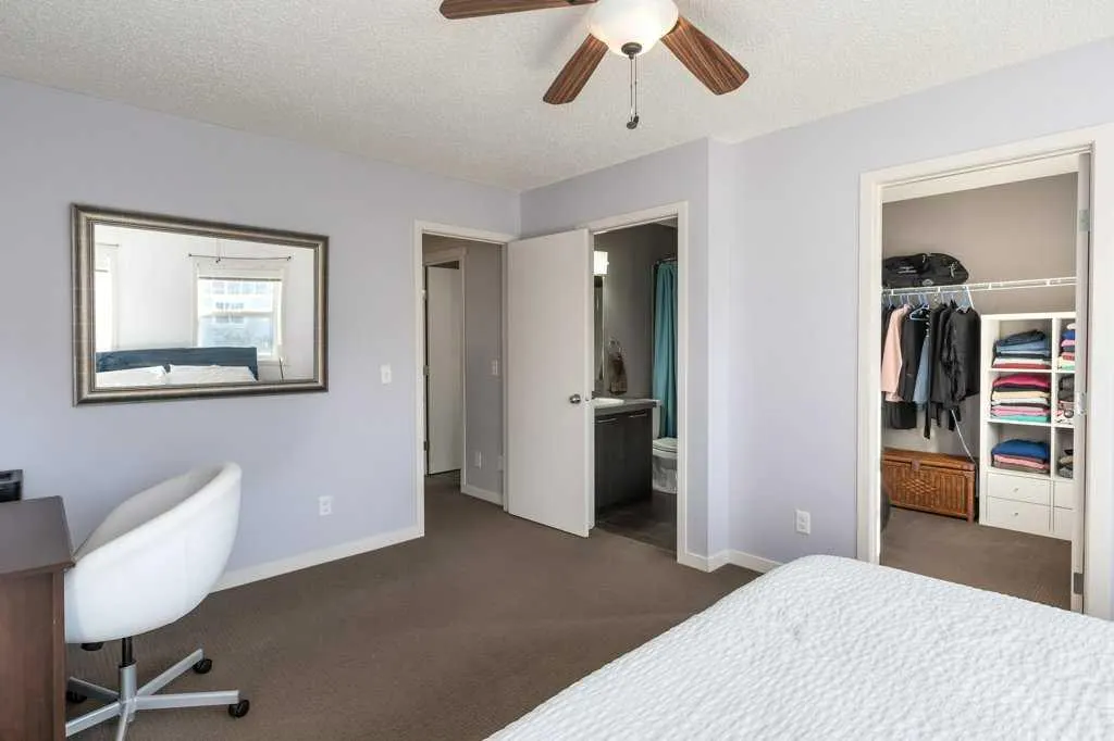 30 Copperpond Place SE