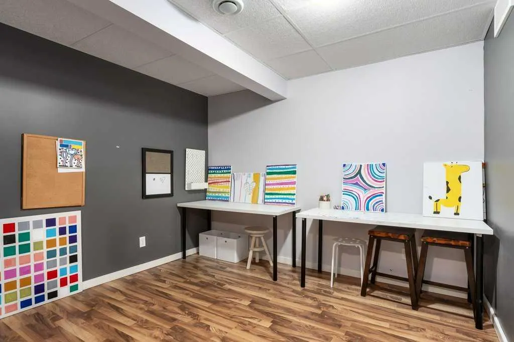 30 Copperpond Place SE