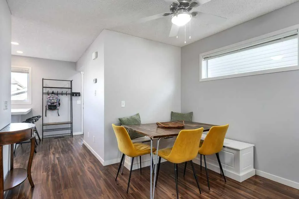 30 Copperpond Place SE