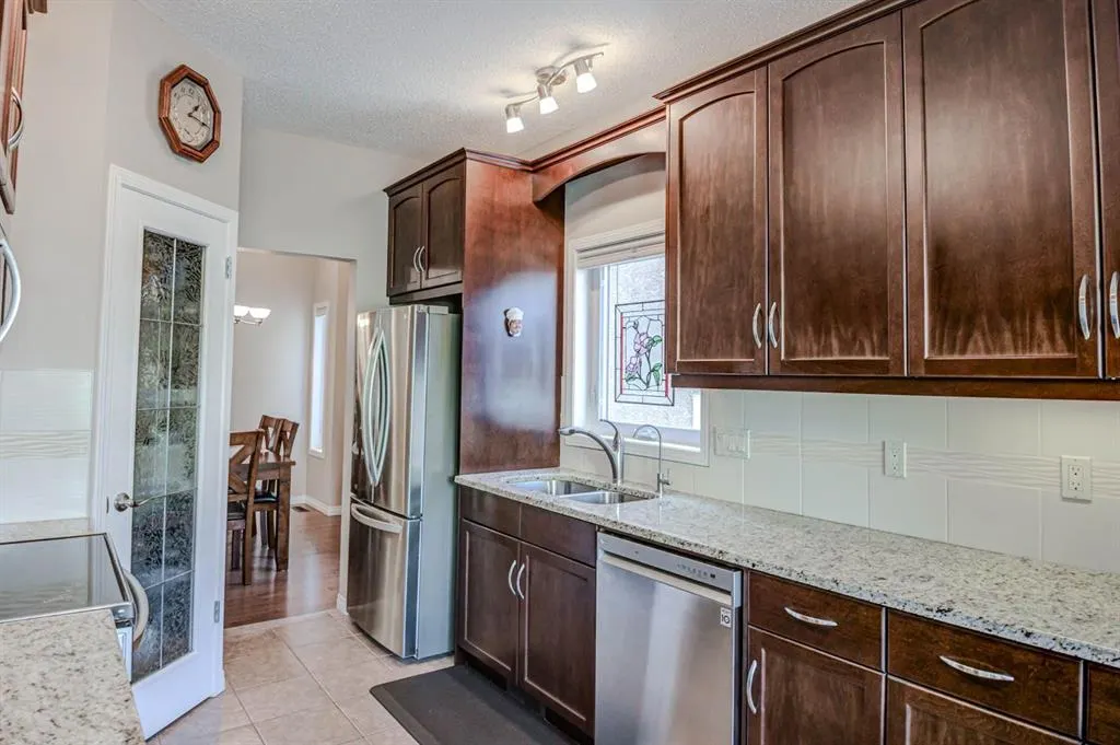 78 Shannon Estates Terrace SW