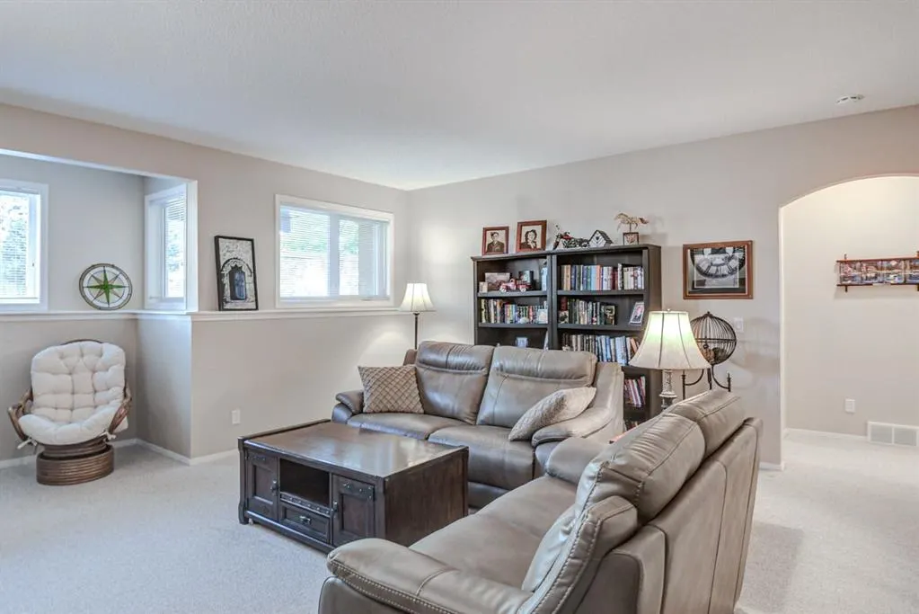 78 Shannon Estates Terrace SW