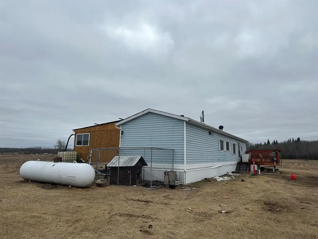 67263 153 Range Road