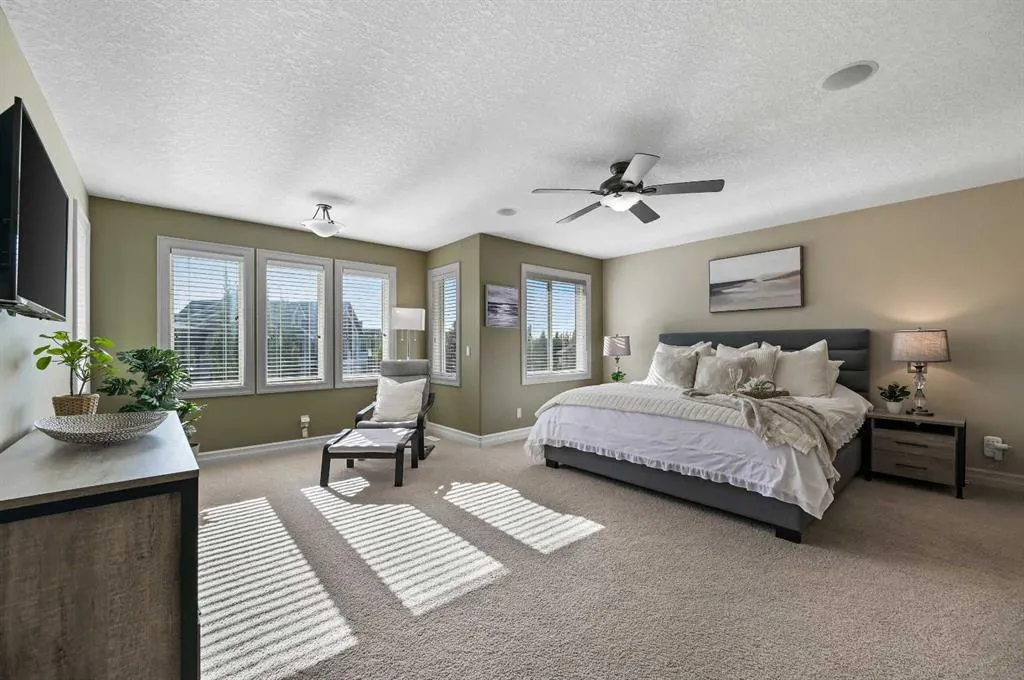 147 Coopers Hill SW