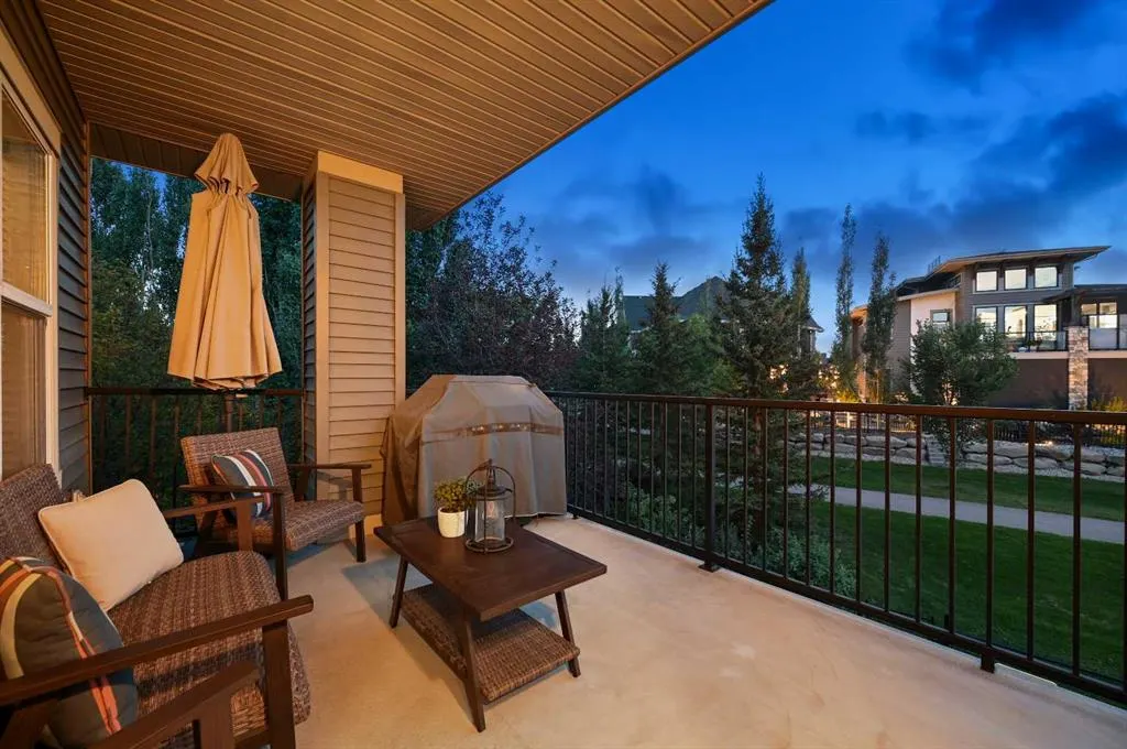 147 Coopers Hill SW