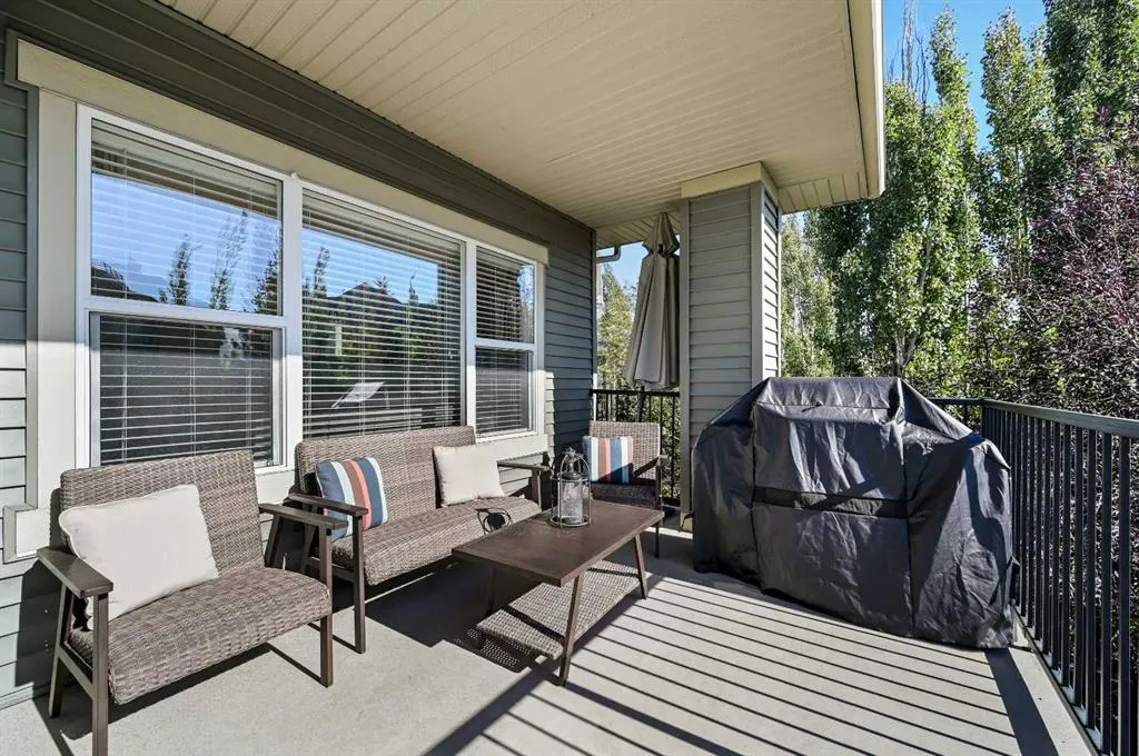 147 Coopers Hill SW