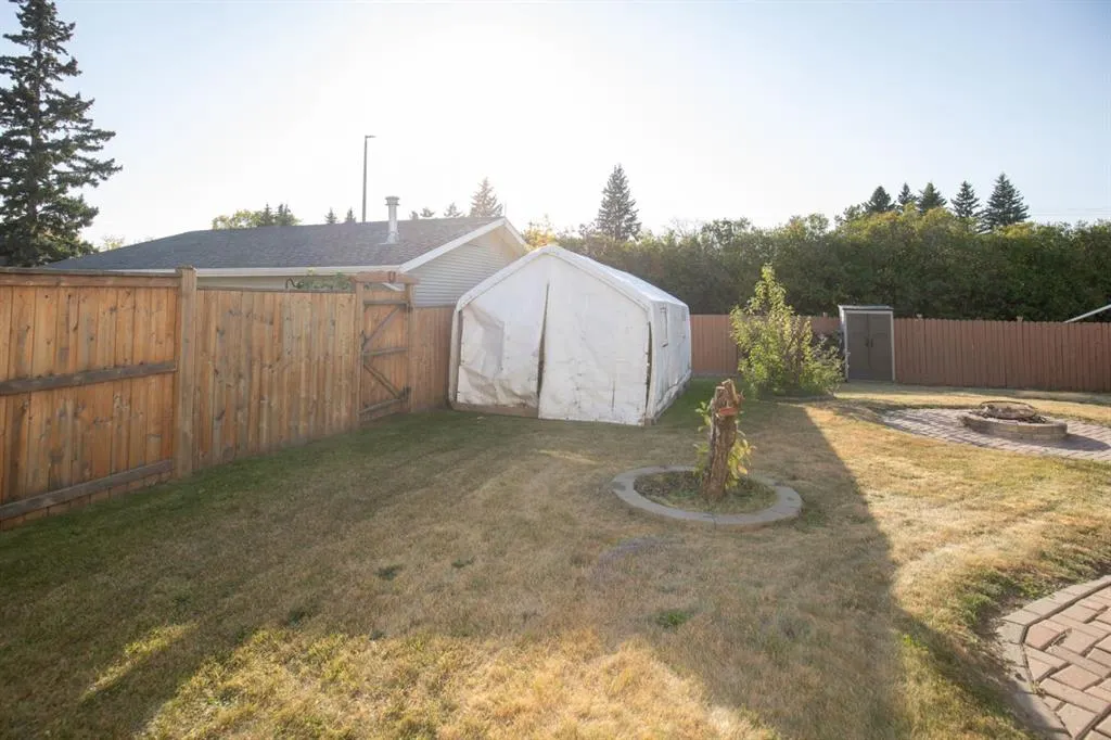 29 Allan Close