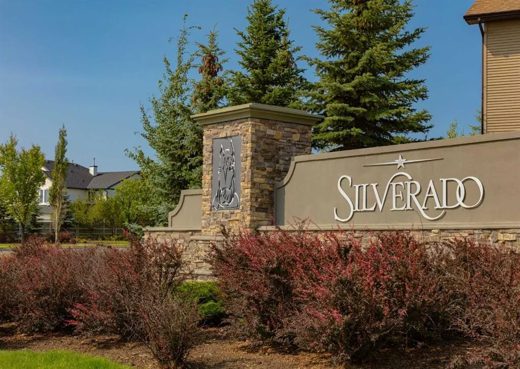 24 Silverado Saddle Court SW