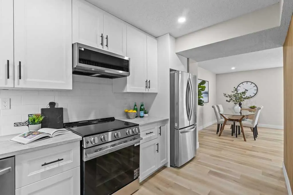 4810 40 Avenue SW, #14