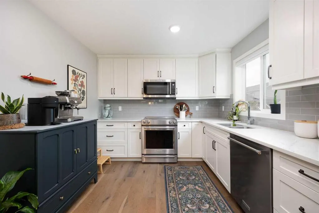 120 Warren Way, #8