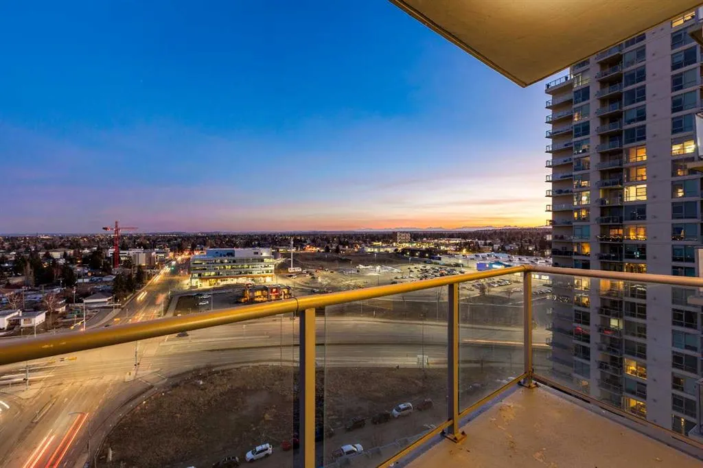 99 Spruce Place SW, #1403