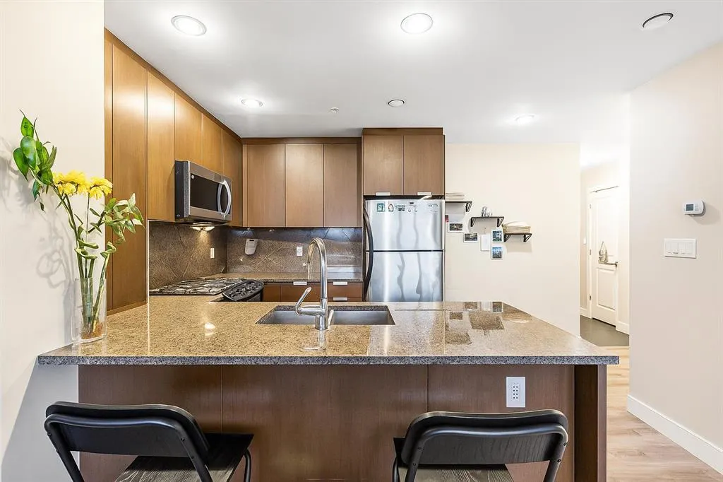 99 Spruce Place SW, #1403