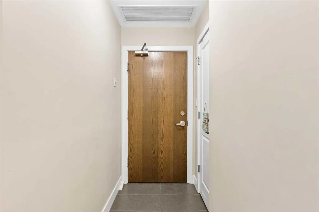 99 Spruce Place SW, #1403