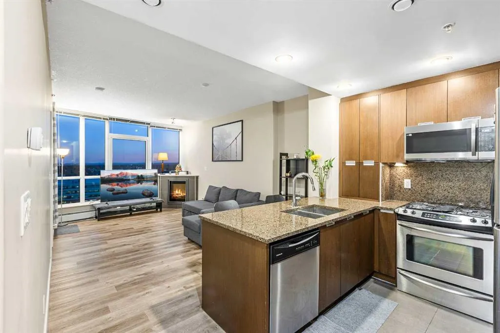 99 Spruce Place SW, #1403