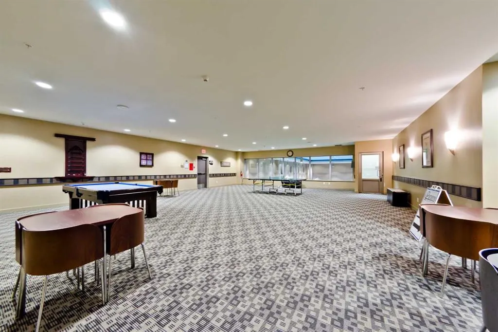 99 Spruce Place SW, #1403
