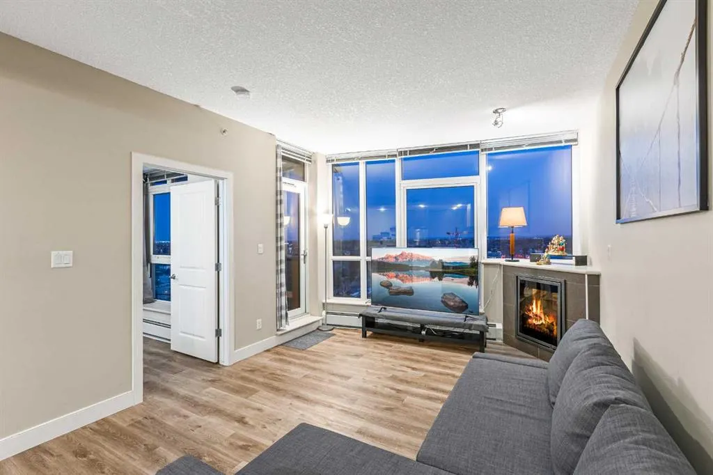 99 Spruce Place SW, #1403