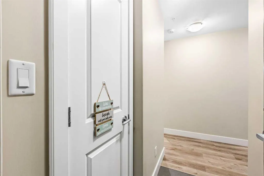 99 Spruce Place SW, #1403