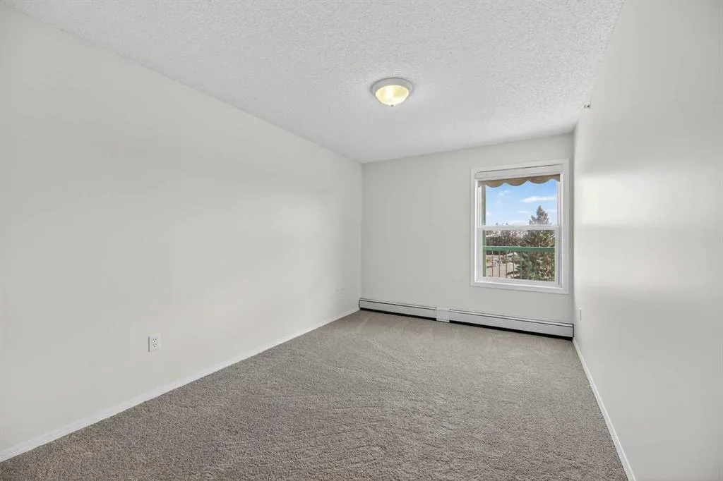 1881 17 Street, #406