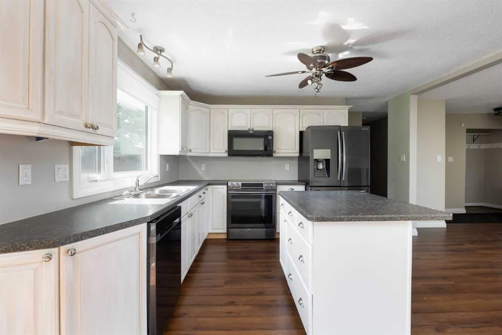 125 Beaconwood Place