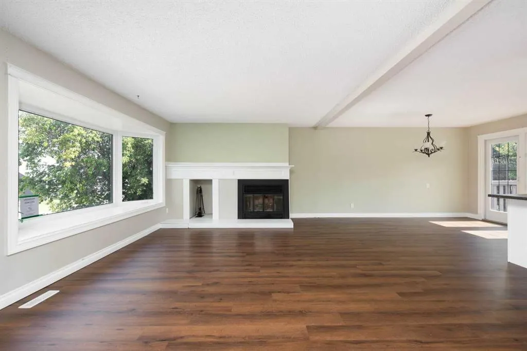 125 Beaconwood Place