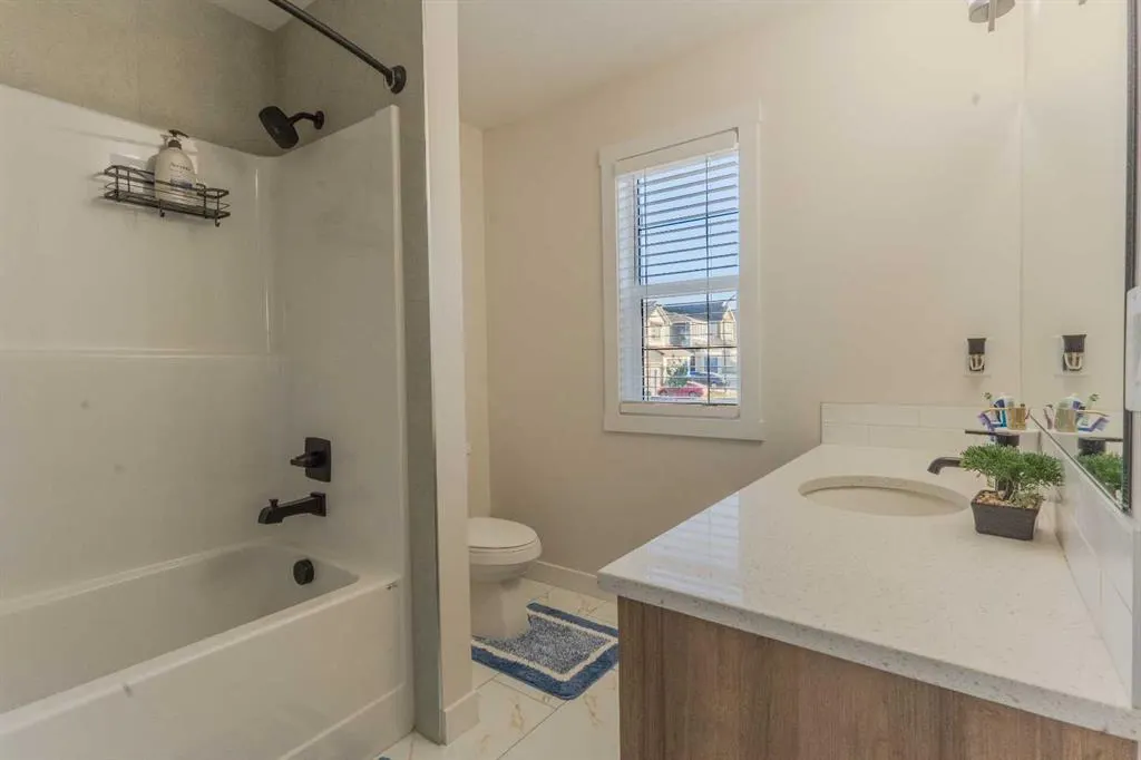 169 Verity Manor SW